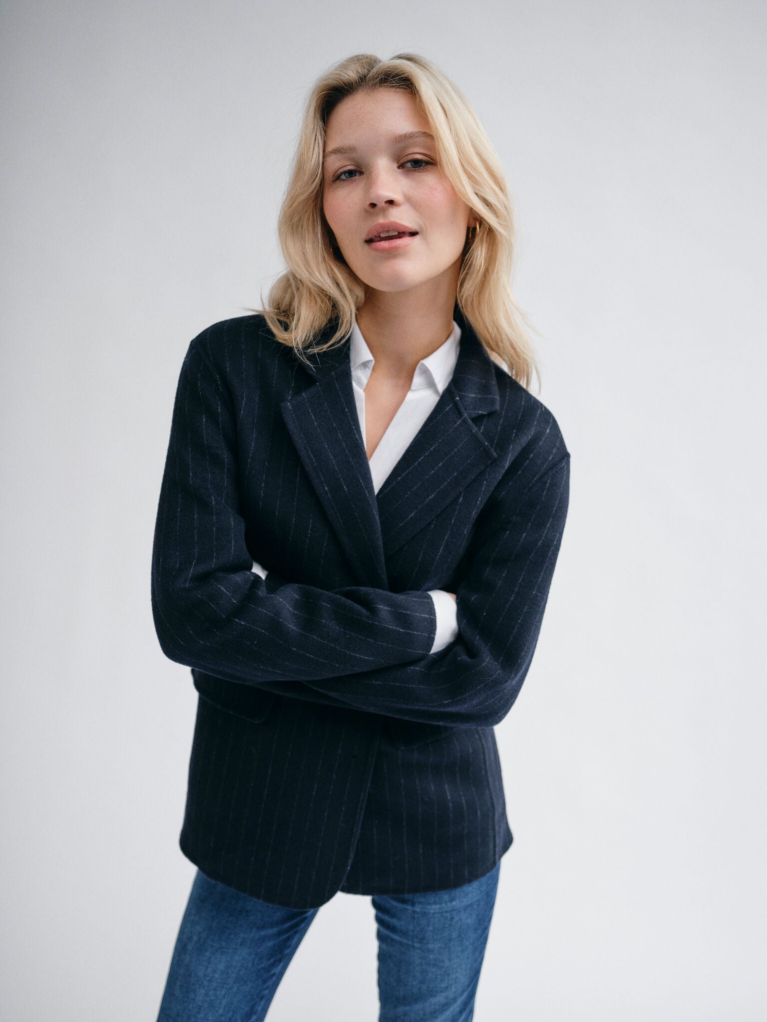 Modelshot / Salute Navy / Detail